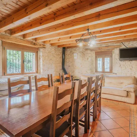 Country house Sanz Castro de Fuentiduena